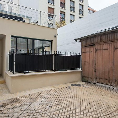 Vintage, F3 Avec Terrasse, Villa Saint Charles Paris Exterior foto